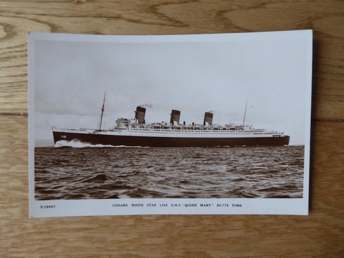 Postcard queen mary white - queen,